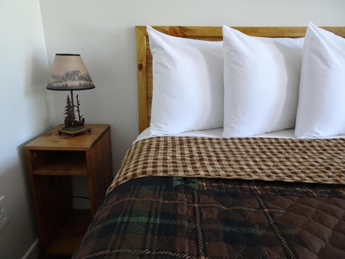 Eagle'S Nest Motel Priest River Buitenkant foto