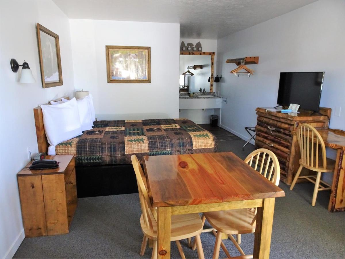Eagle'S Nest Motel Priest River Buitenkant foto